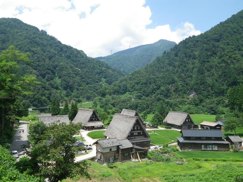 富山県 よしのや旅館 Nanto Buitenkant foto