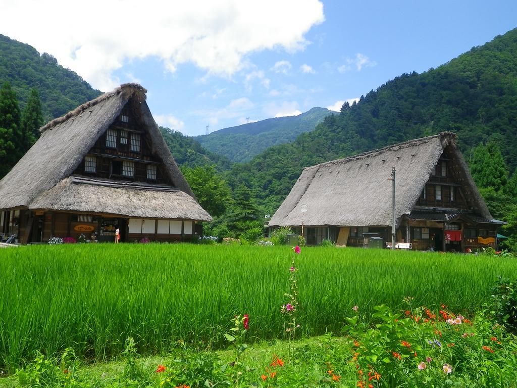 富山県 よしのや旅館 Nanto Buitenkant foto